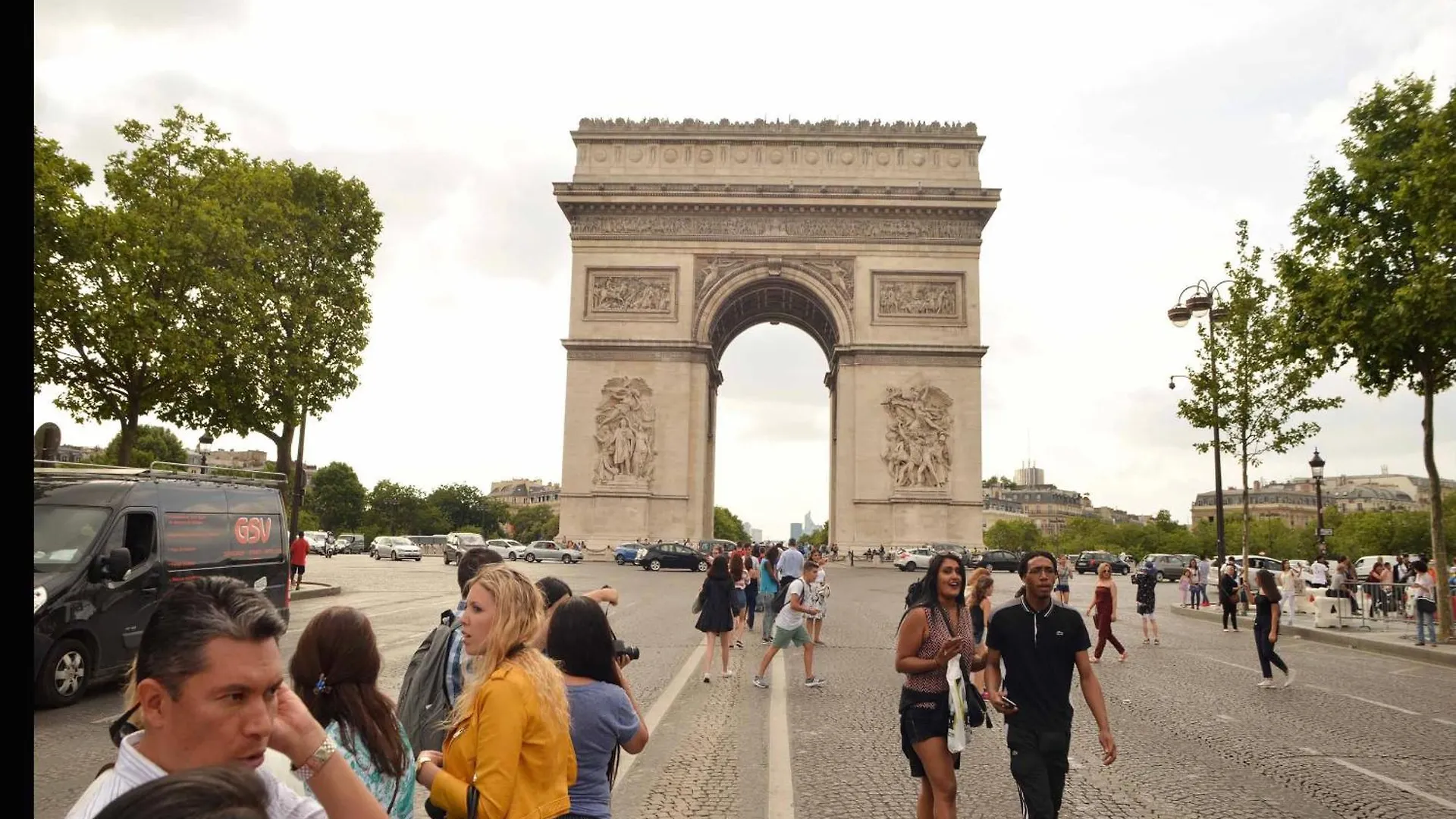 Champs Elysees Apartment 4 Paris France